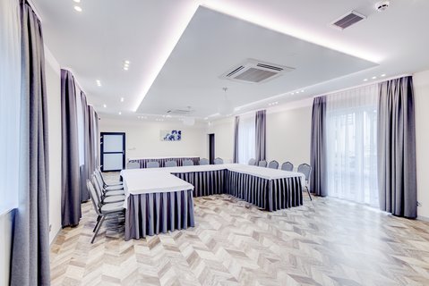 SALA-KONFERENCYJNA-2